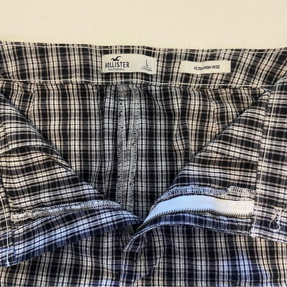 Hollister Size L womens ultra high rise skirt - Picture 3 of 5